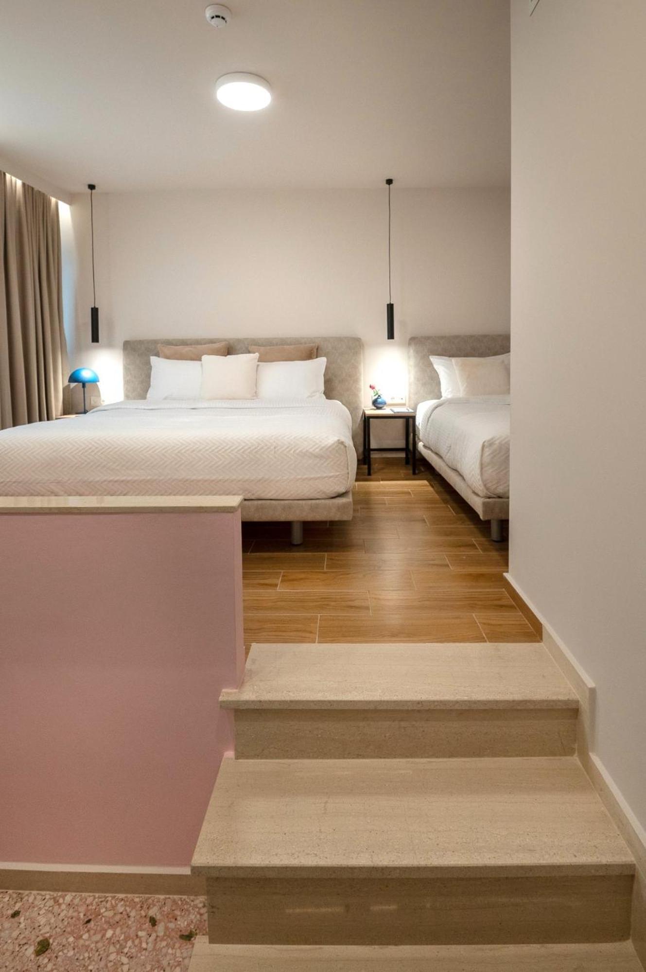Ira - Ηρα Hotel Kalamata Dış mekan fotoğraf