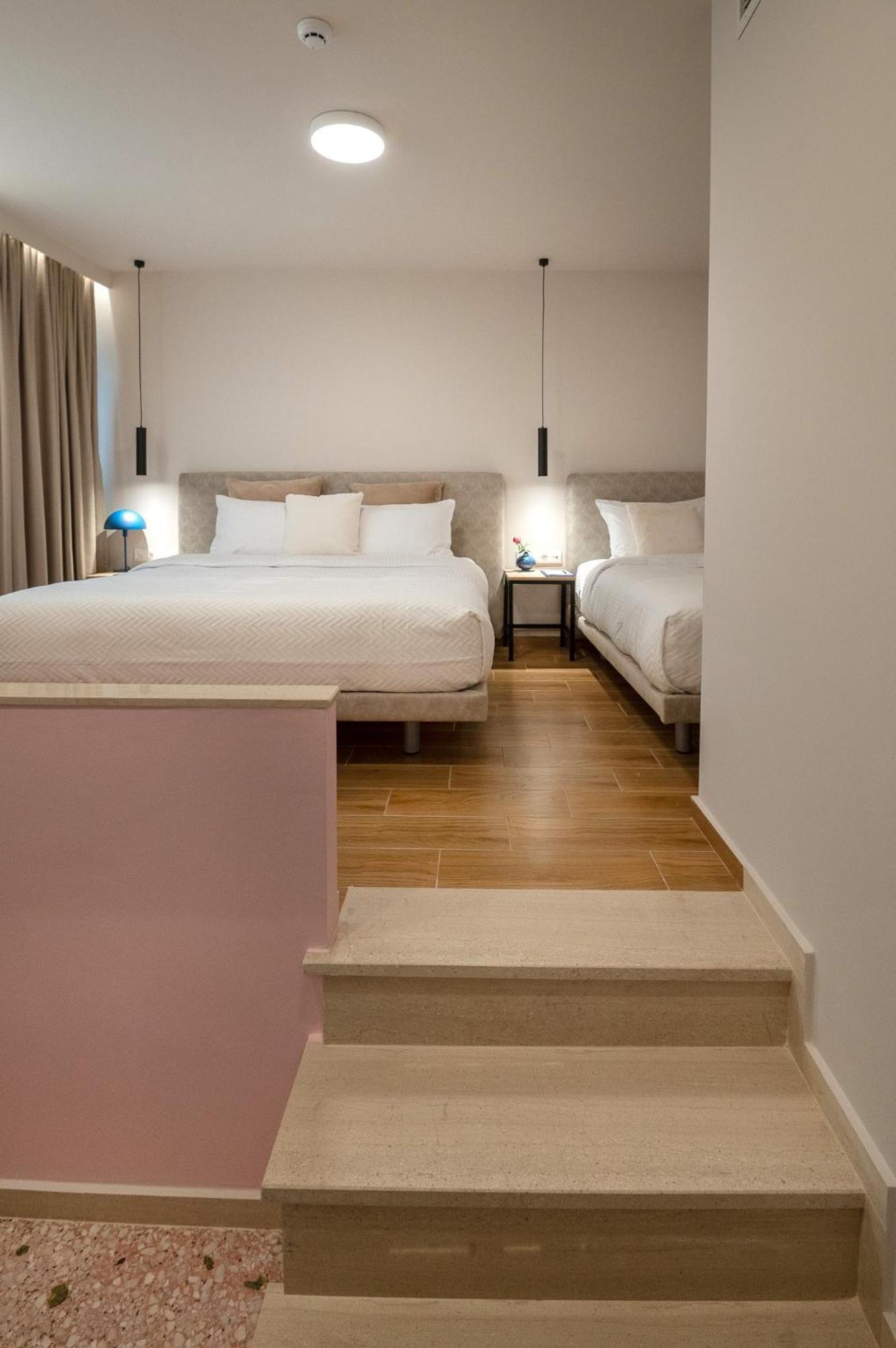 Ira - Ηρα Hotel Kalamata Dış mekan fotoğraf